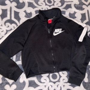 NIKE CROP JACKET 🧥